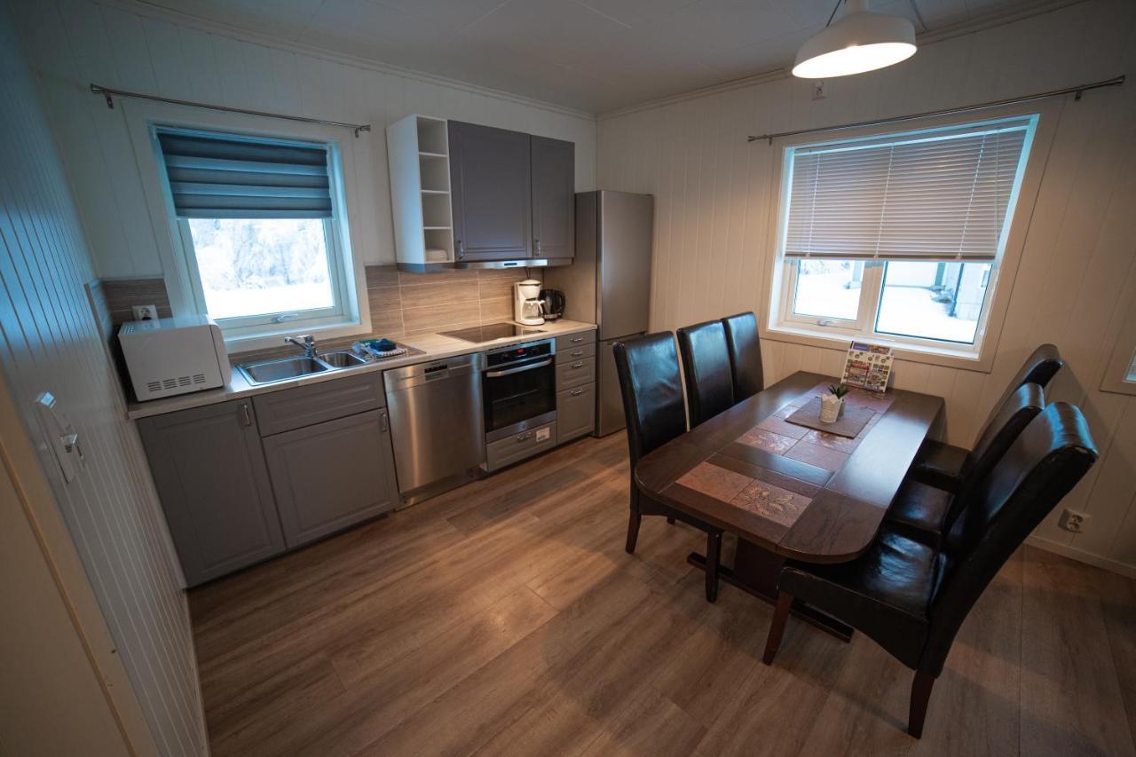 Forde Gjestehus Og Camping ภายนอก รูปภาพ