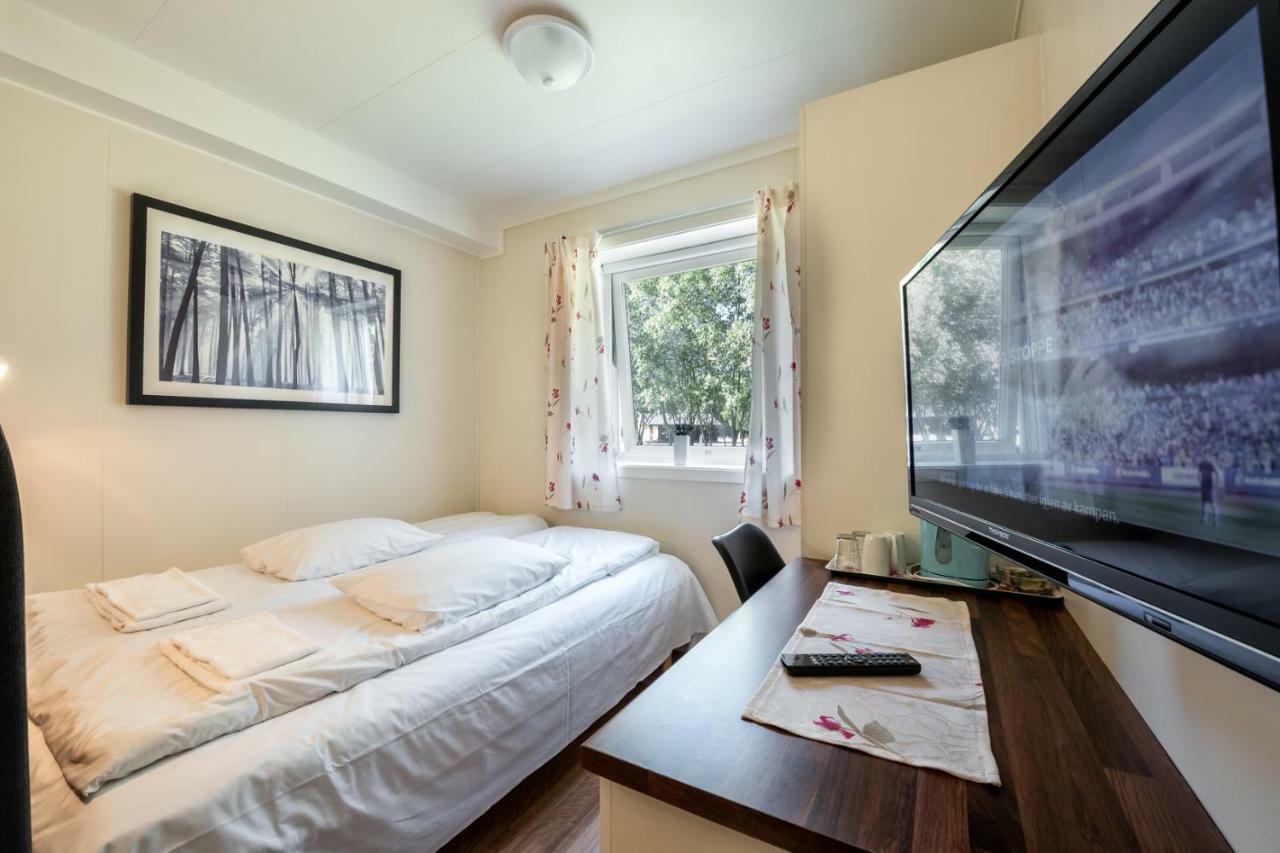 Forde Gjestehus Og Camping ภายนอก รูปภาพ